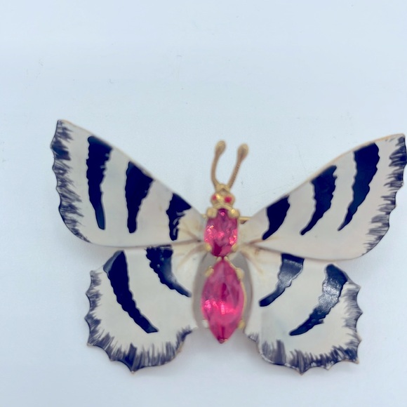 Vintage Czech Hand painted Jeweled Black White and Pink Butterfly Brooch - Picture 2 of 7